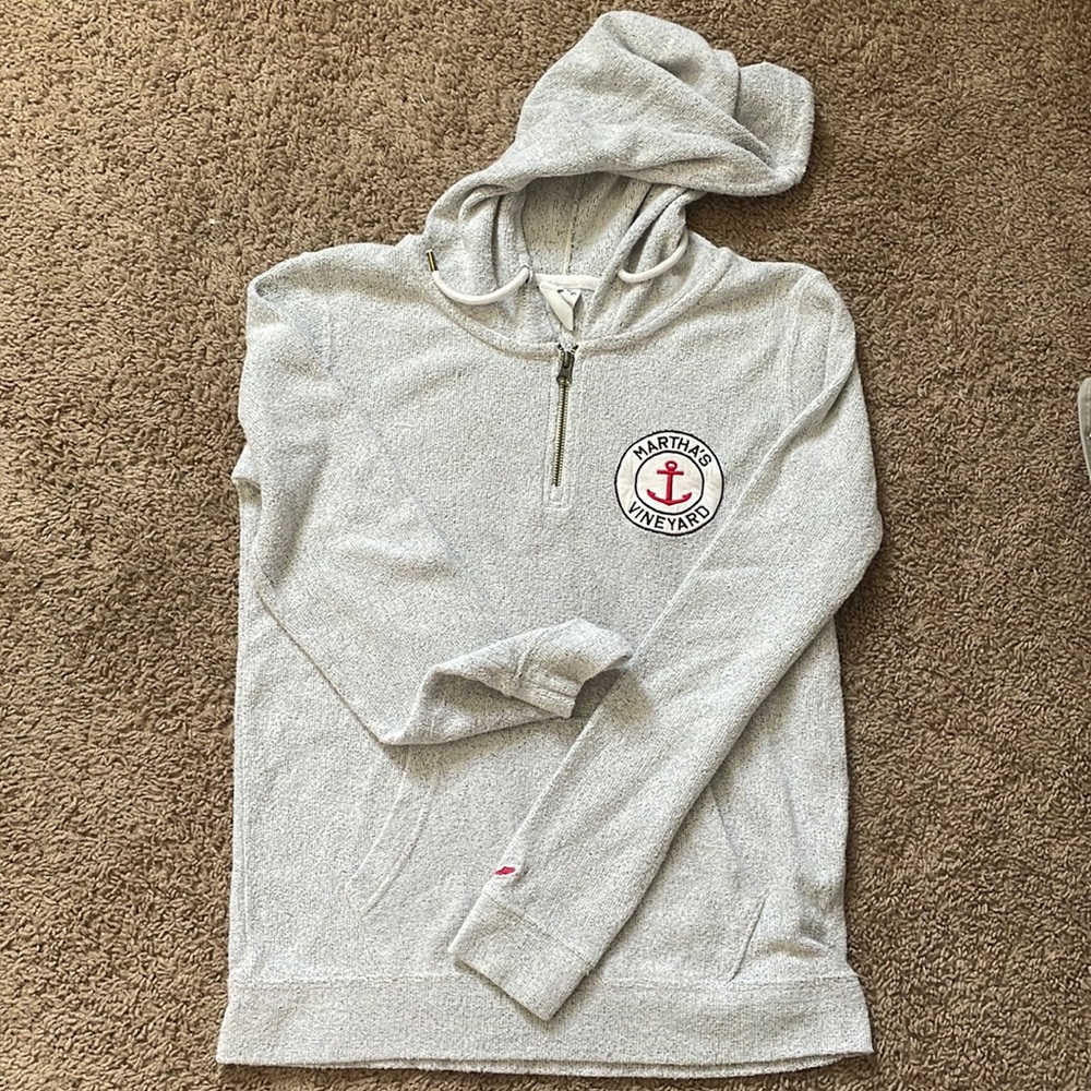 Gray Martha’s Vineyard Quarterzip